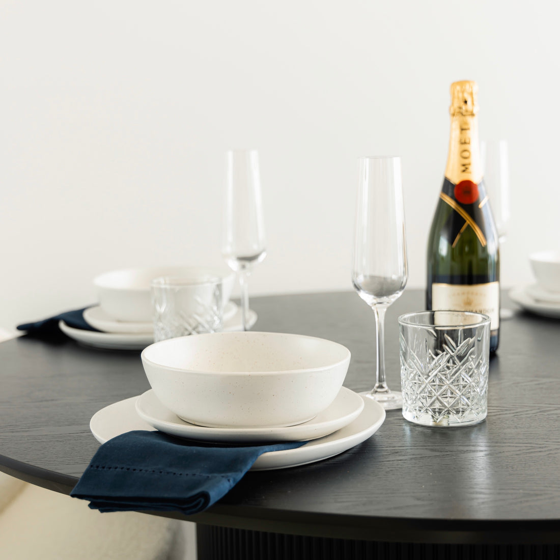 Redefining the Dining Experience: Crafting Inviting and Stylish Eating Spaces